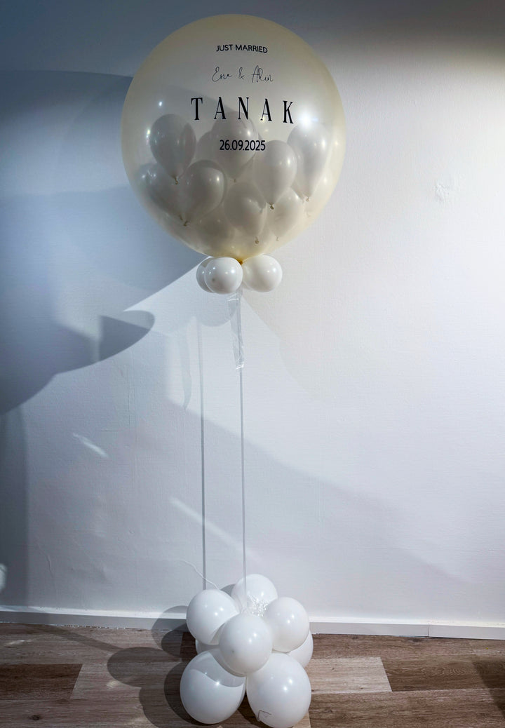 Pop Up Ballon zur Hochzeit – Platzballon mit Helium & kleinen Luftballons | personalisiert
