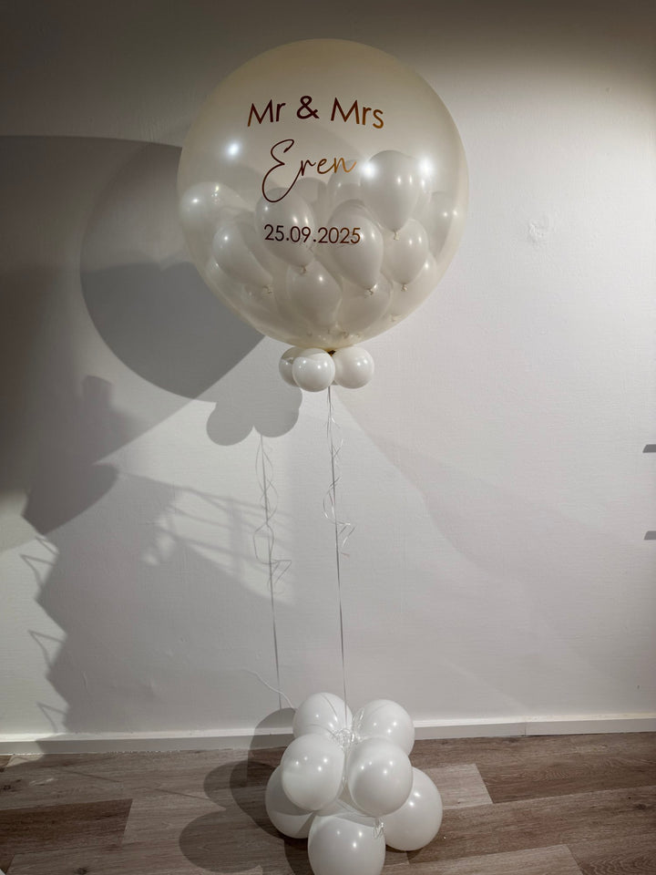 Pop Up Ballon zur Hochzeit – Platzballon mit Helium & kleinen Luftballons | personalisiert