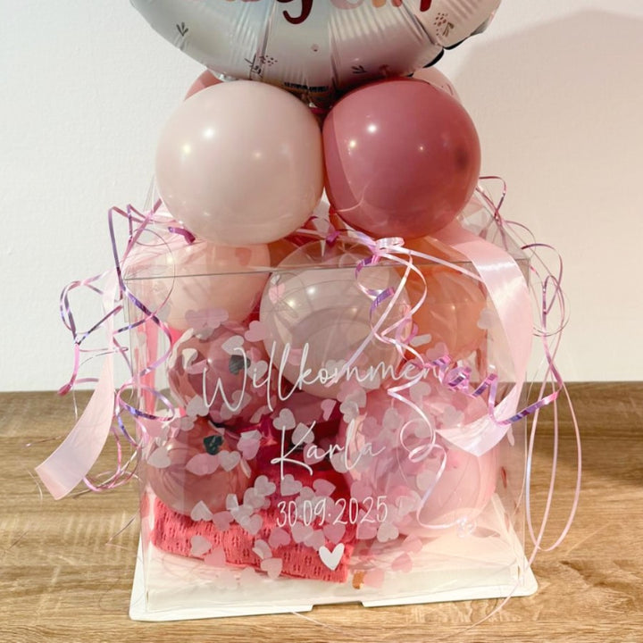 Personalisierte Ballonbox zur Geburt eines Baby Mädchens mit Name und Geburtsdatum