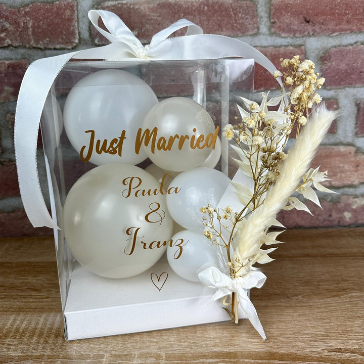 Personalisierte Ballonbox zur Hochzeit mit als Geldgeschenk
