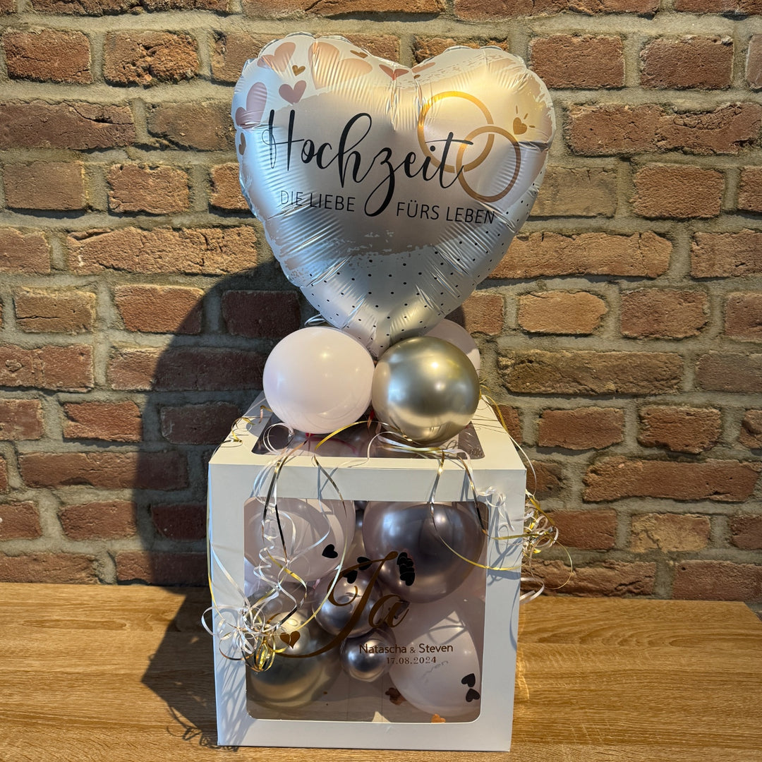 Personalisierte Ballonbox zur Hochzeit mit Highlightballon und Wunschtext als Geldgeschenk