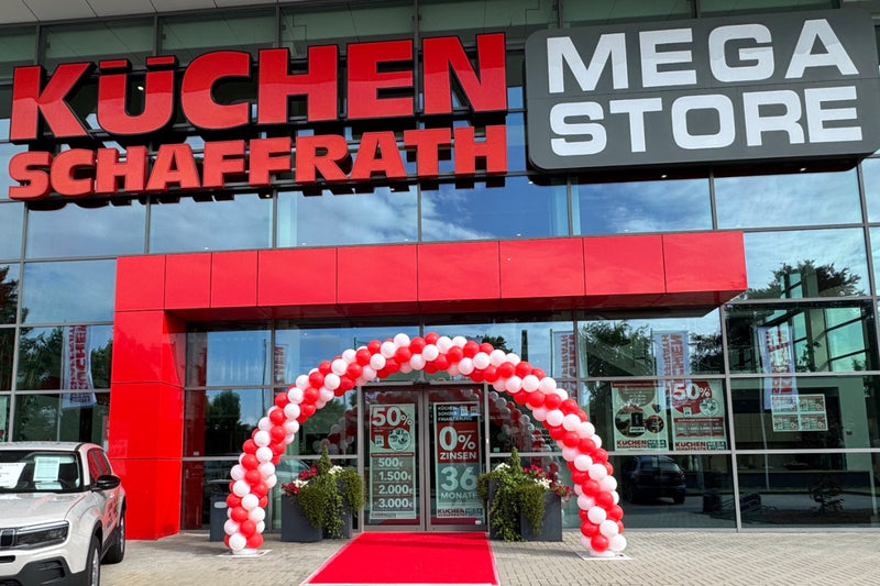Ballondekoration für Firmen, Geschäfte und Events – Jubiläum, Eröffnung oder Geburtstag, geliefert und aufgebaut von HeyBalloon