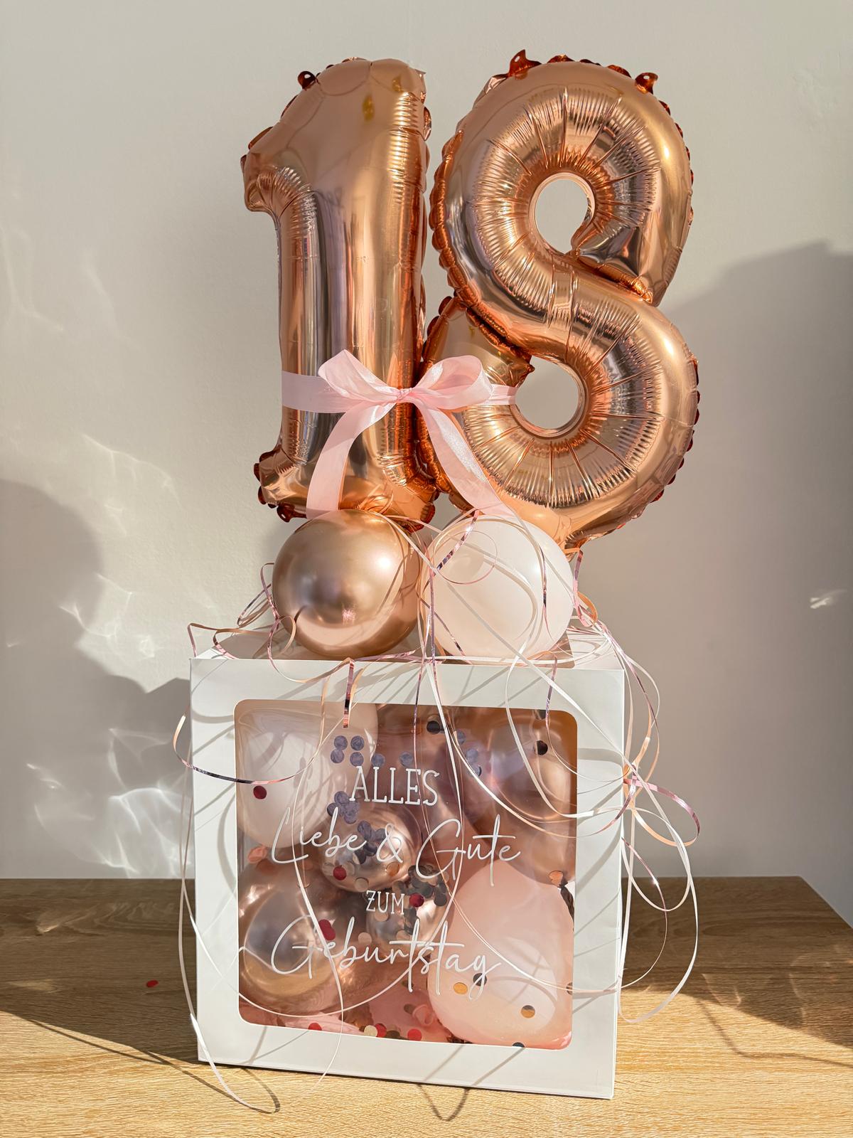 Personalisierte Ballonbox als Geschenkbox zum 18. Geburtstag mit Zahlenballon – ideal als Geldgeschenk mit individuell gestalteter Dekoration