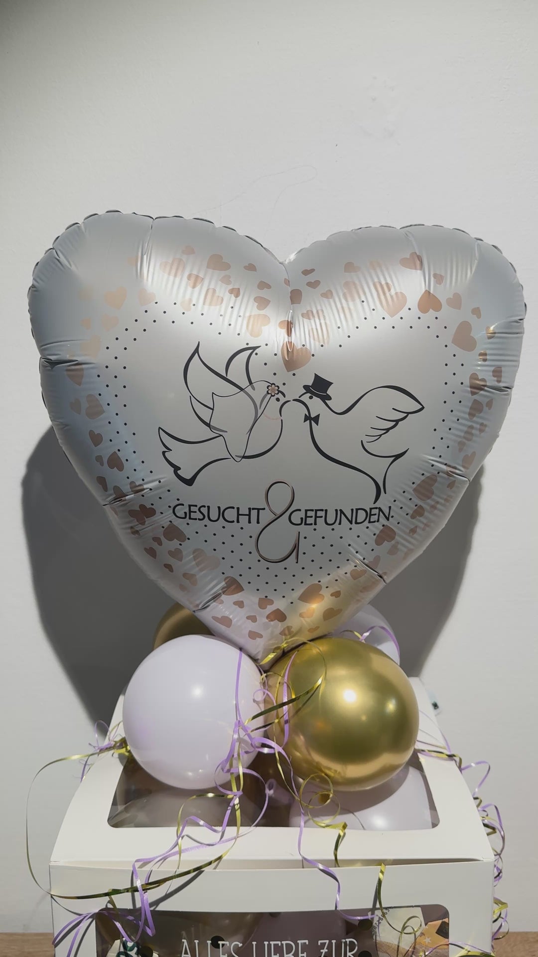 Geldgeschenk Hochzeit – personalisierte Ballonbox für das Brautpaar